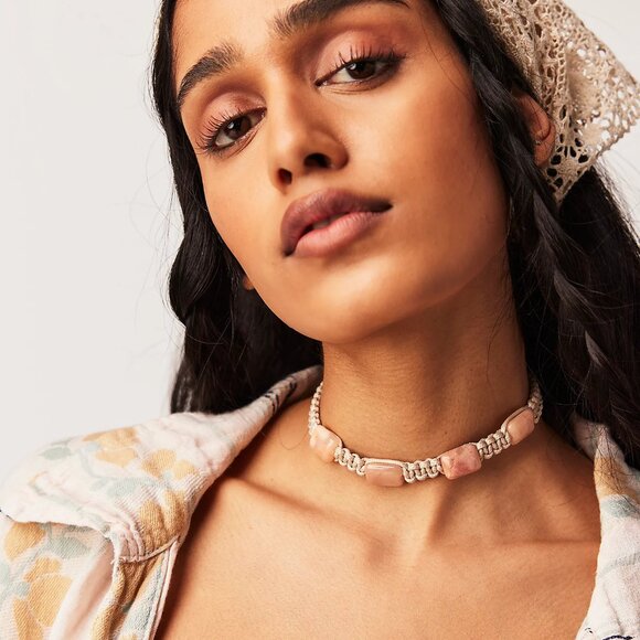 FREE PEOPLE Sweet Carolina Choker In Rose Quartz NWT - Picture 1 of 6